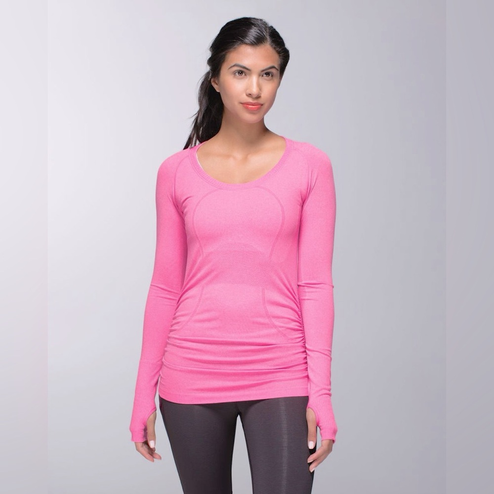 Lululemon Run: Swiftly Tech Long Sleeve Scoop *Ruched*